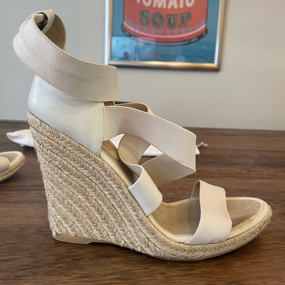 Club Monaco Wedge Sandal Sz 40 - Picture 1 of 11